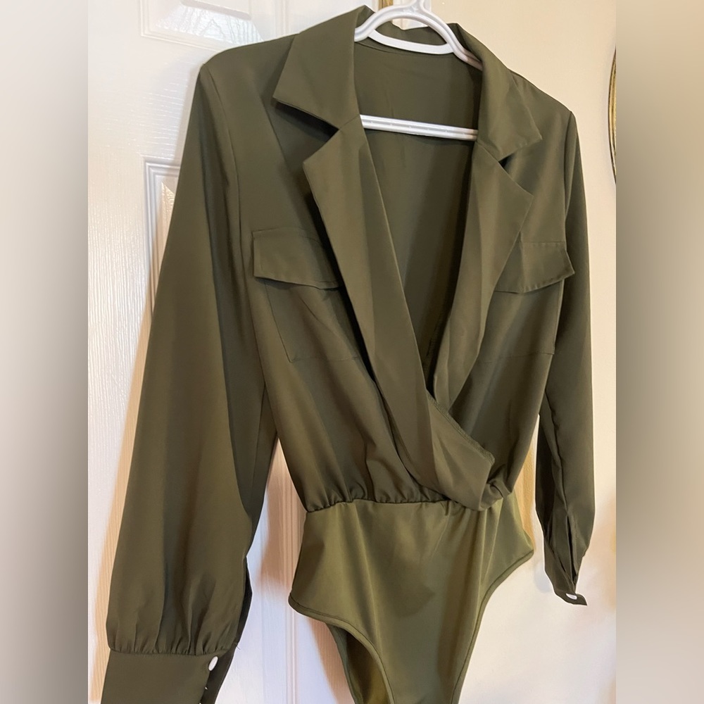Olive green bodysuit size small US4